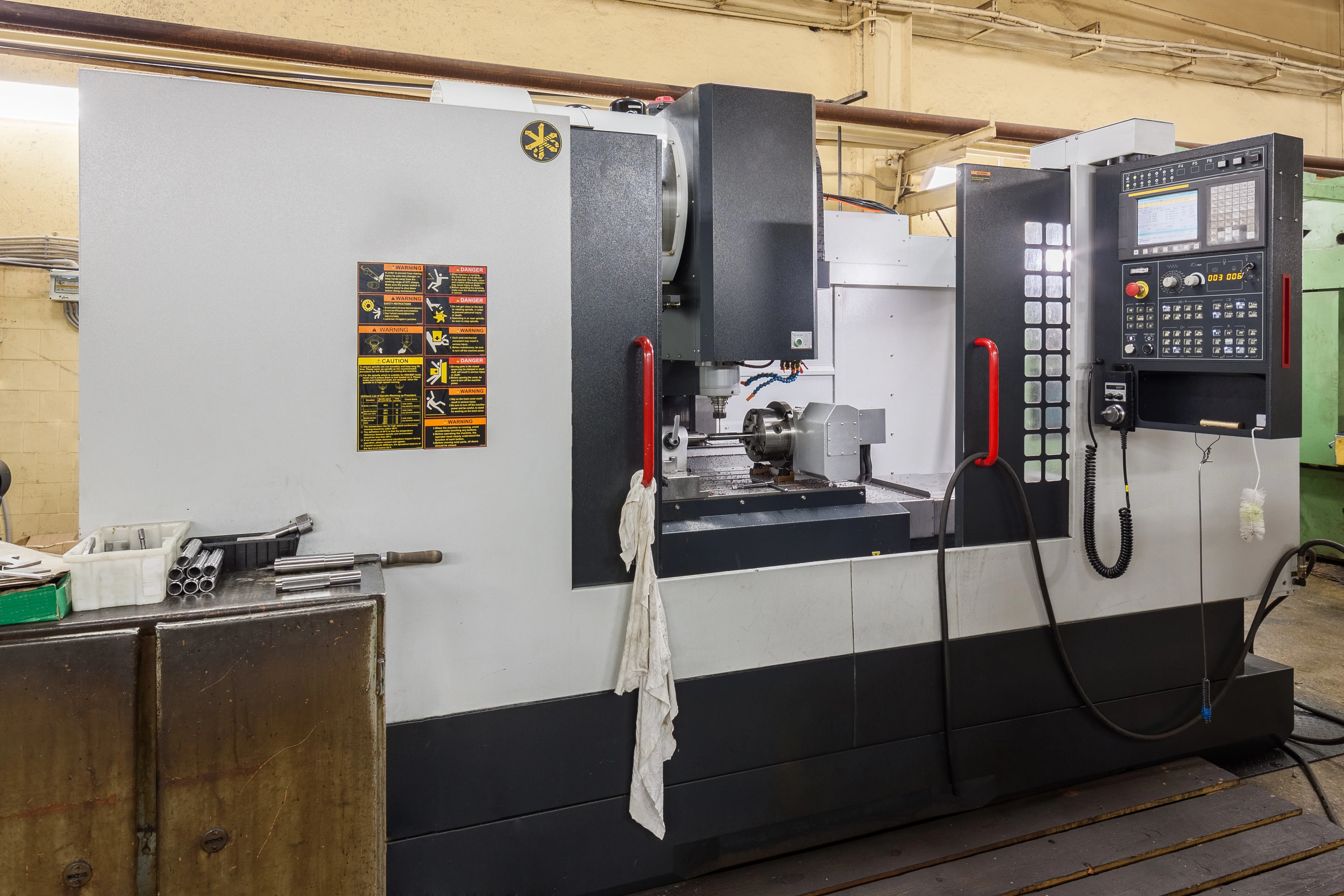 VMC Operations Pune - Vertical Machining Center Services AMS Bangalore
